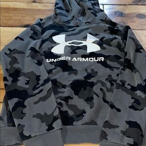 Under Armour Black and Gray Camo Hoodie, youth size large